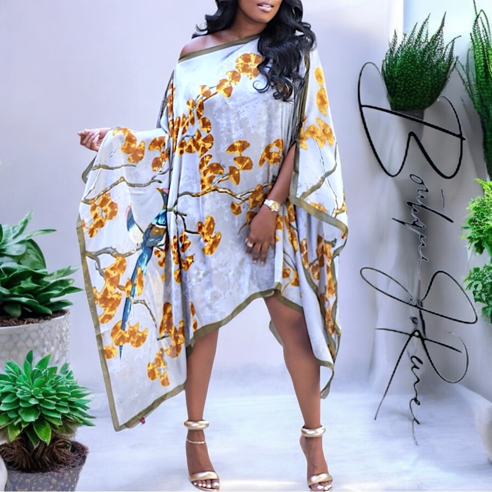 NEW The Madrid Off The Shoulder with Dolman Sleeves Dress - Picture 16 of 16